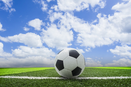 足球社区用户交流讨论场景