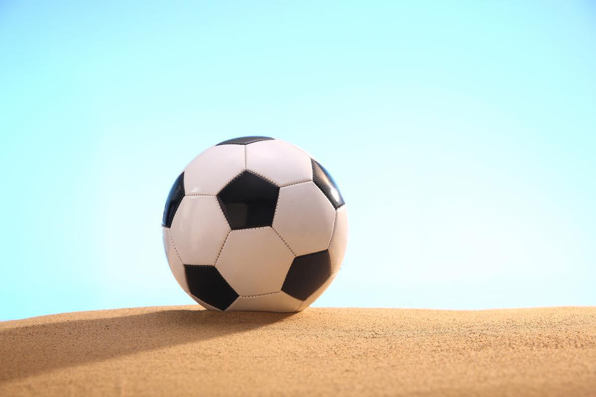 数据分析师使用专业工具场景